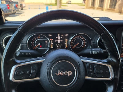 2020 Jeep GLADIATOR Base