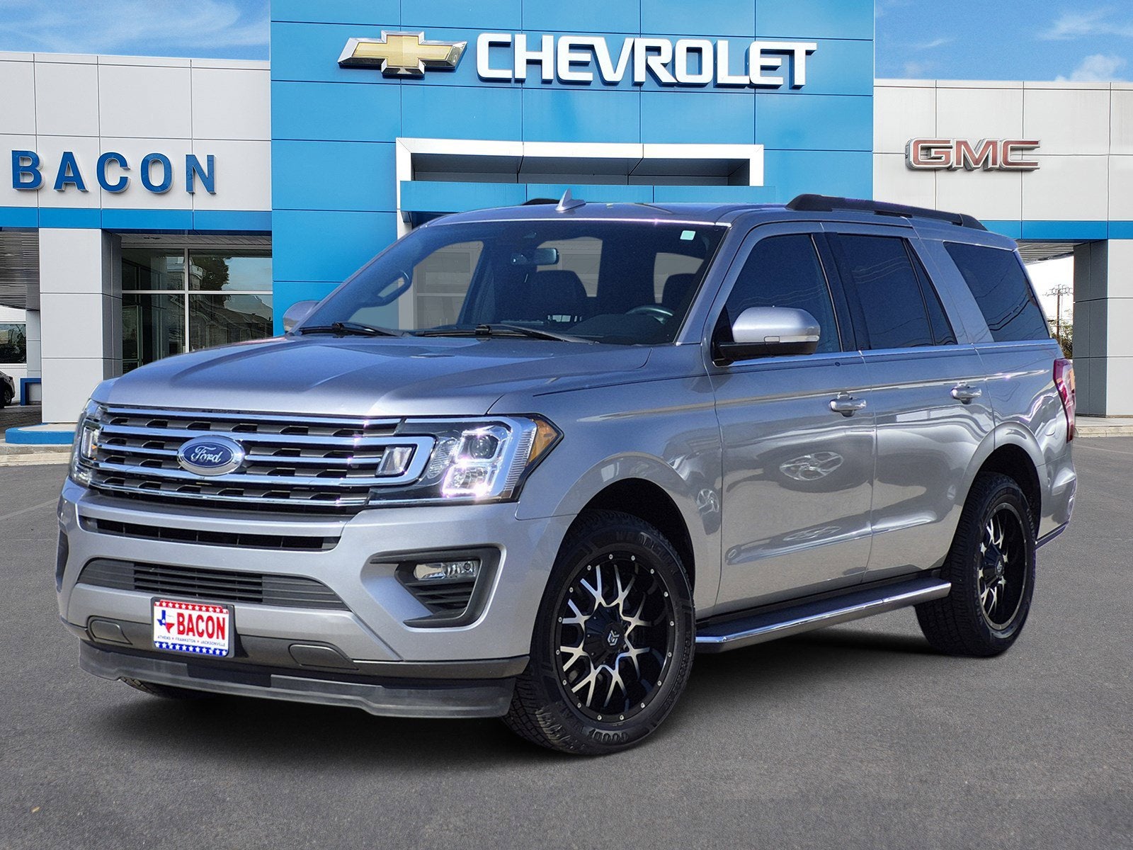 2021 Ford Expedition XLT's photo