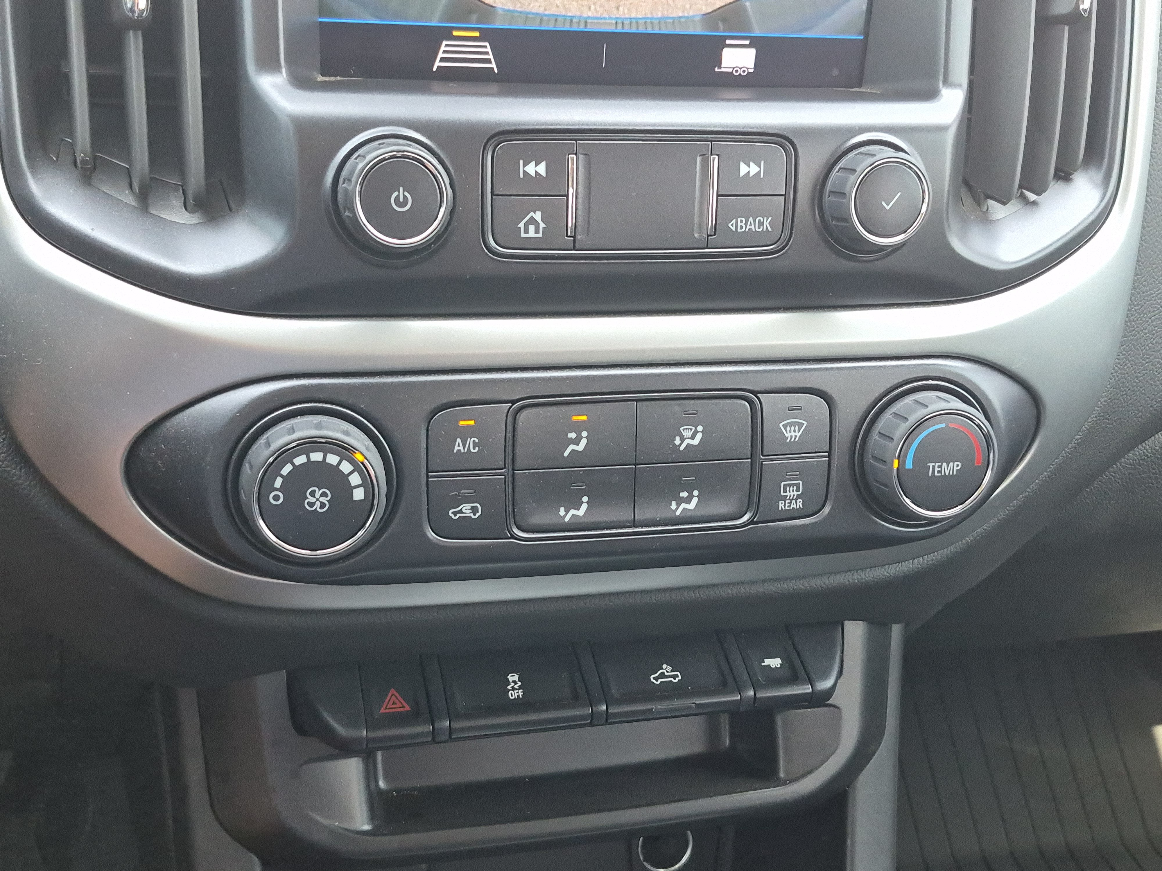 2022 Chevrolet Colorado 2WD LT