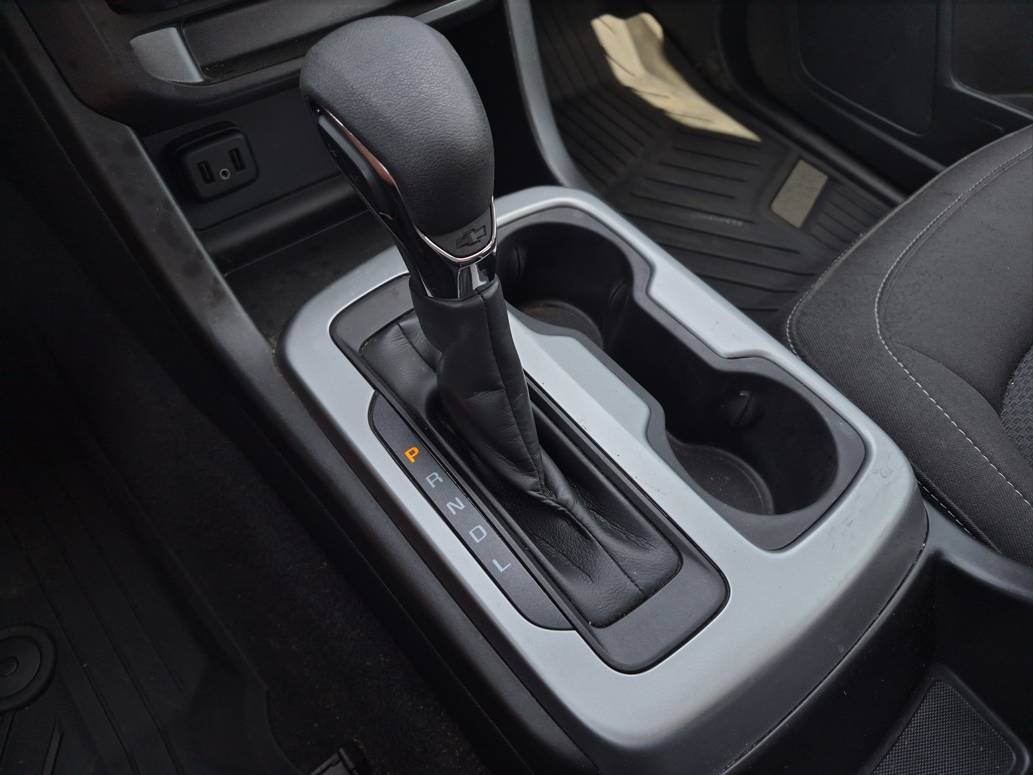 2022 Chevrolet Colorado 2WD LT