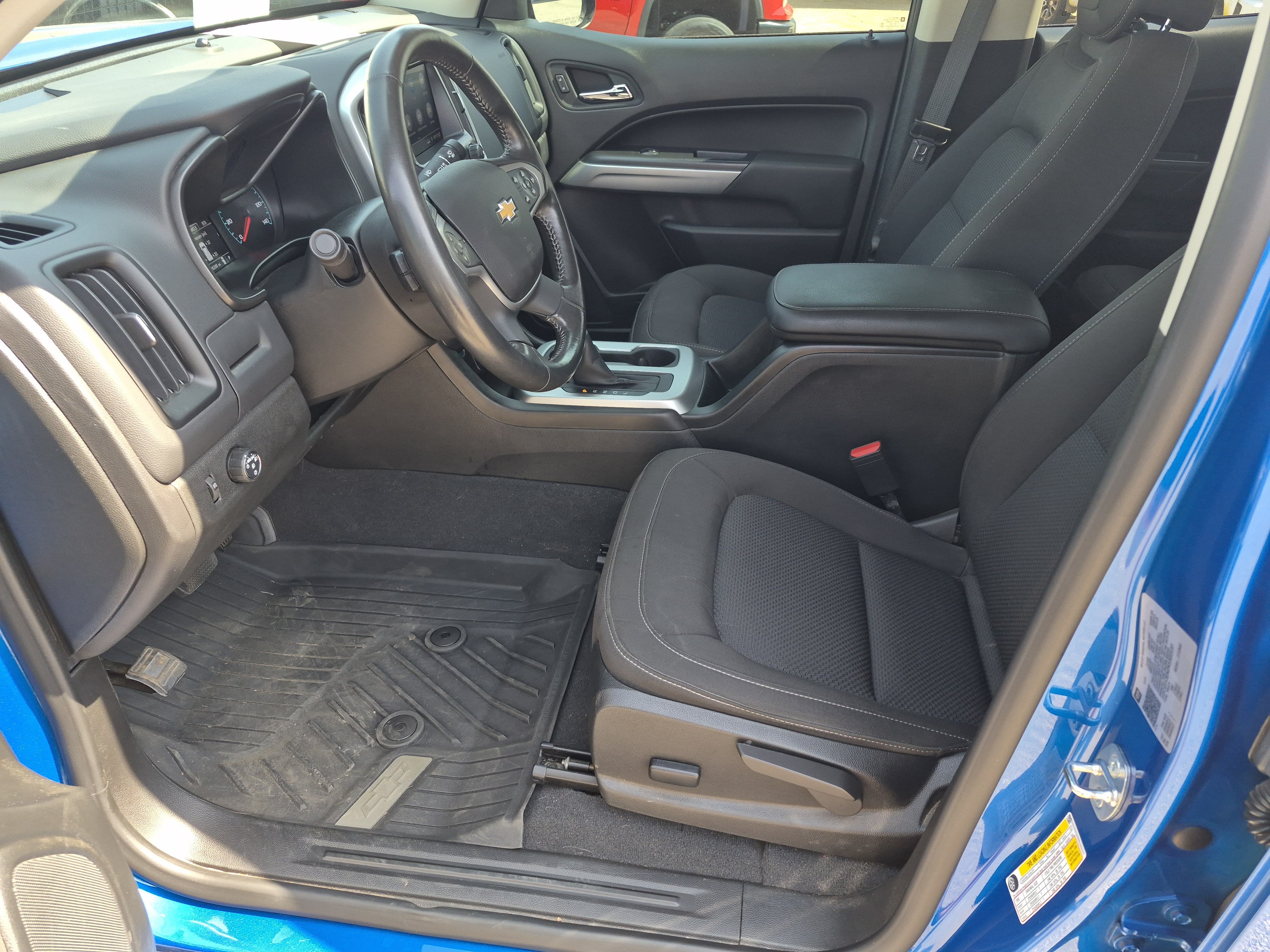 2022 Chevrolet Colorado 2WD LT