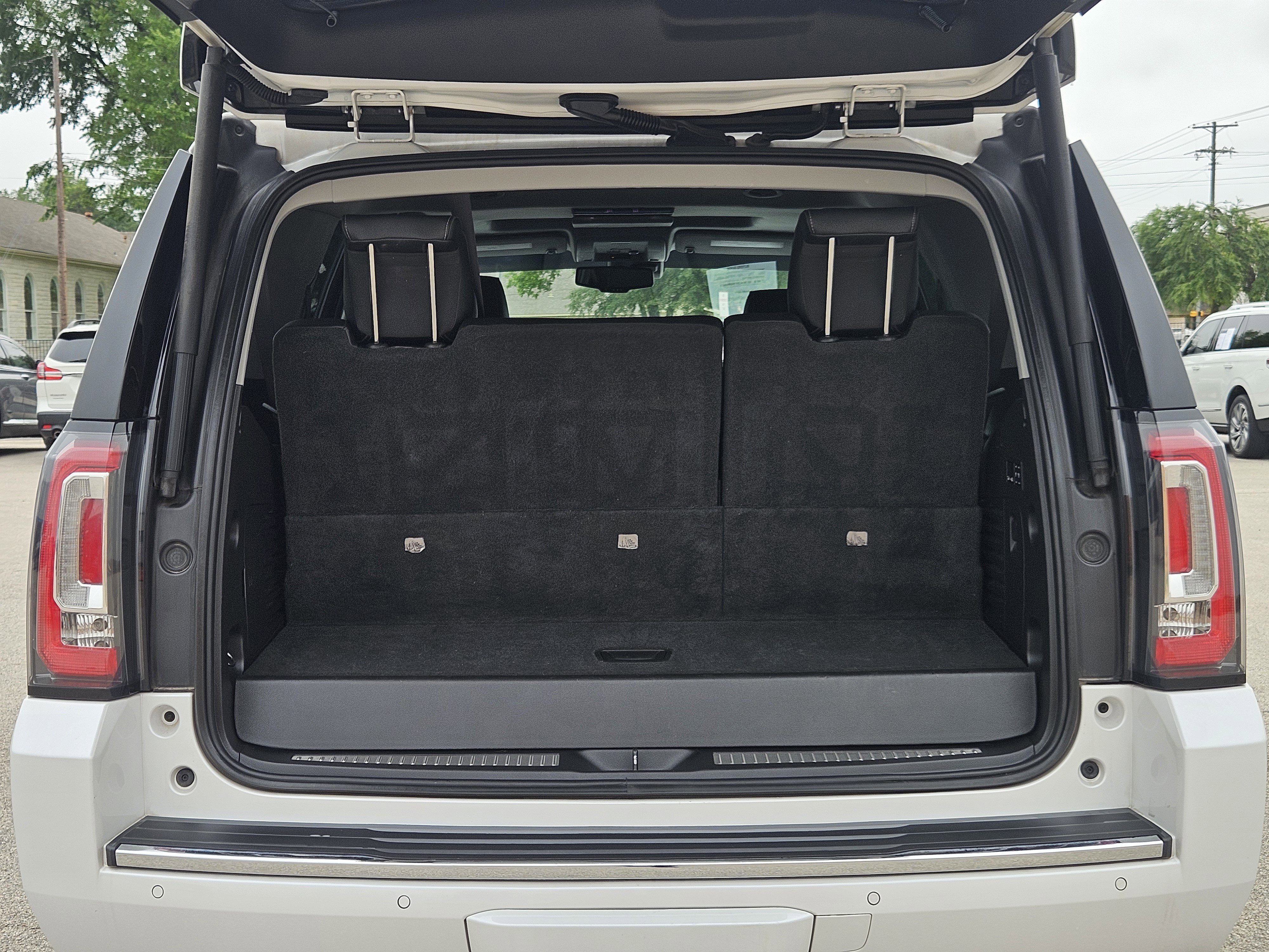2020 GMC Yukon Denali
