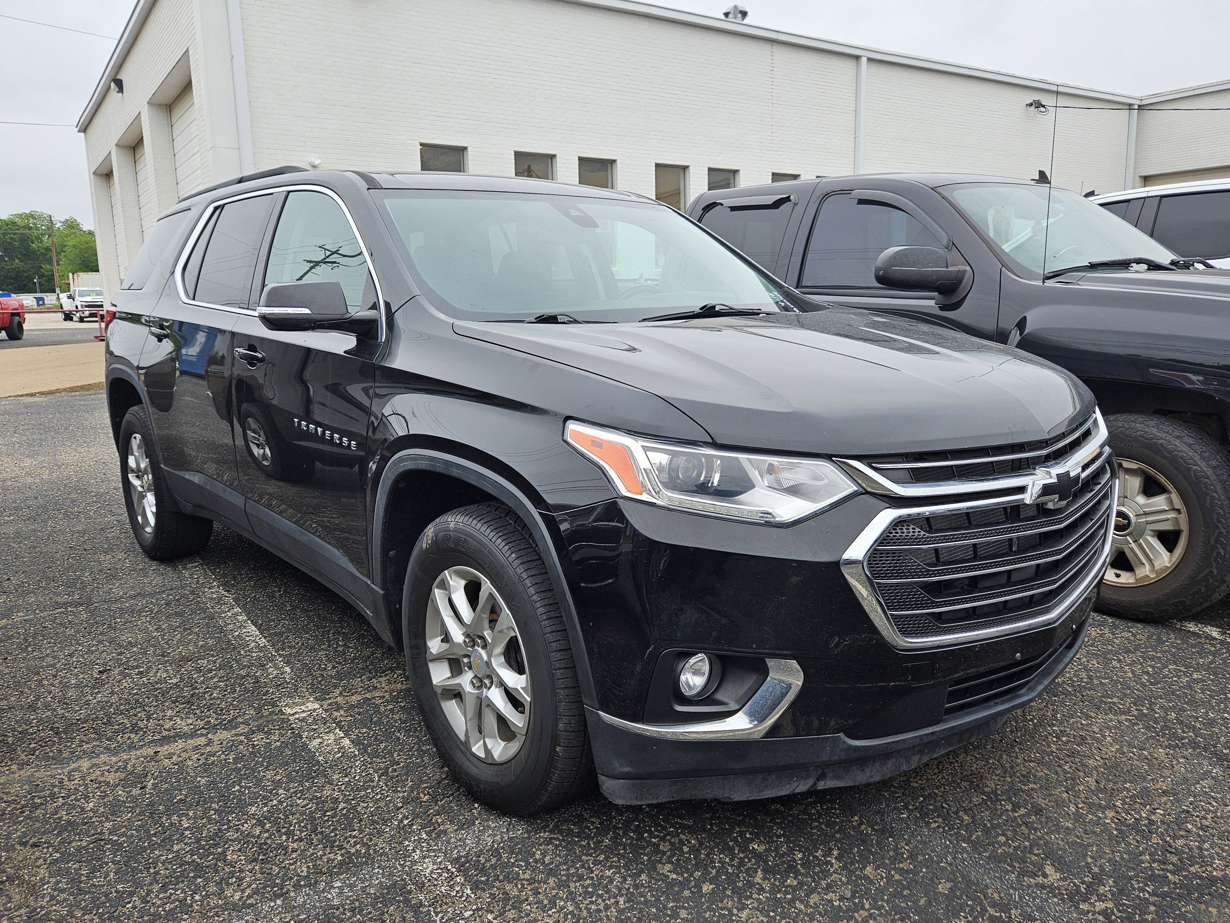 2020 Chevrolet Traverse LT Cloth