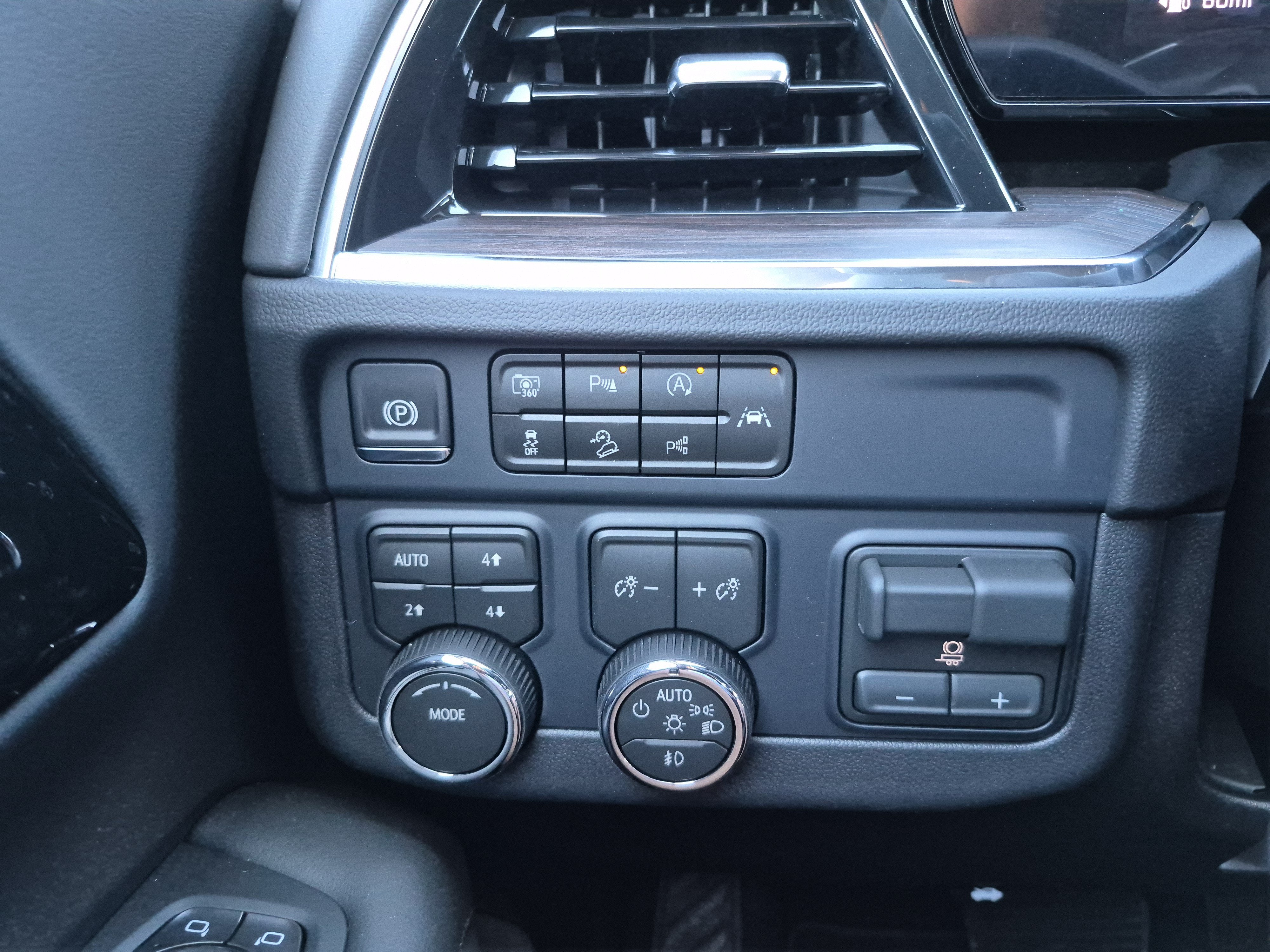 2027 Chevrolet Tahoe Z71