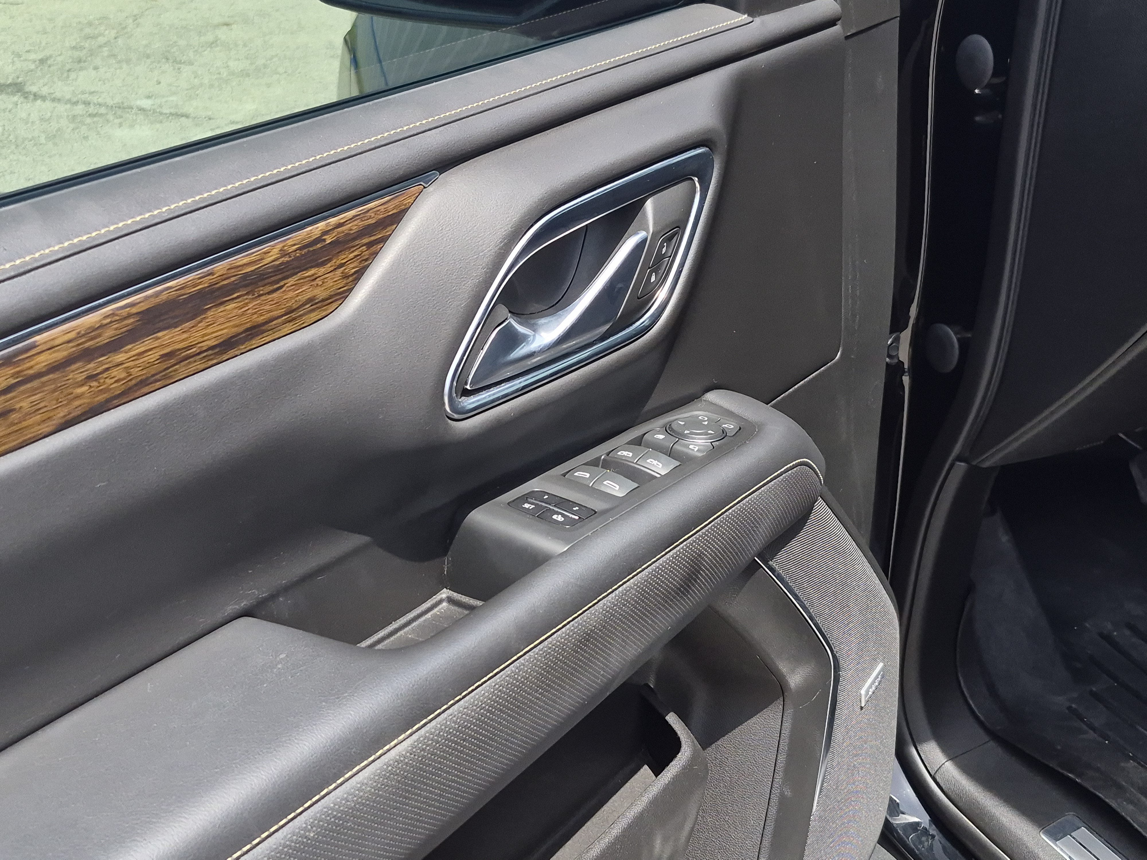 2022 Chevrolet Suburban Premier