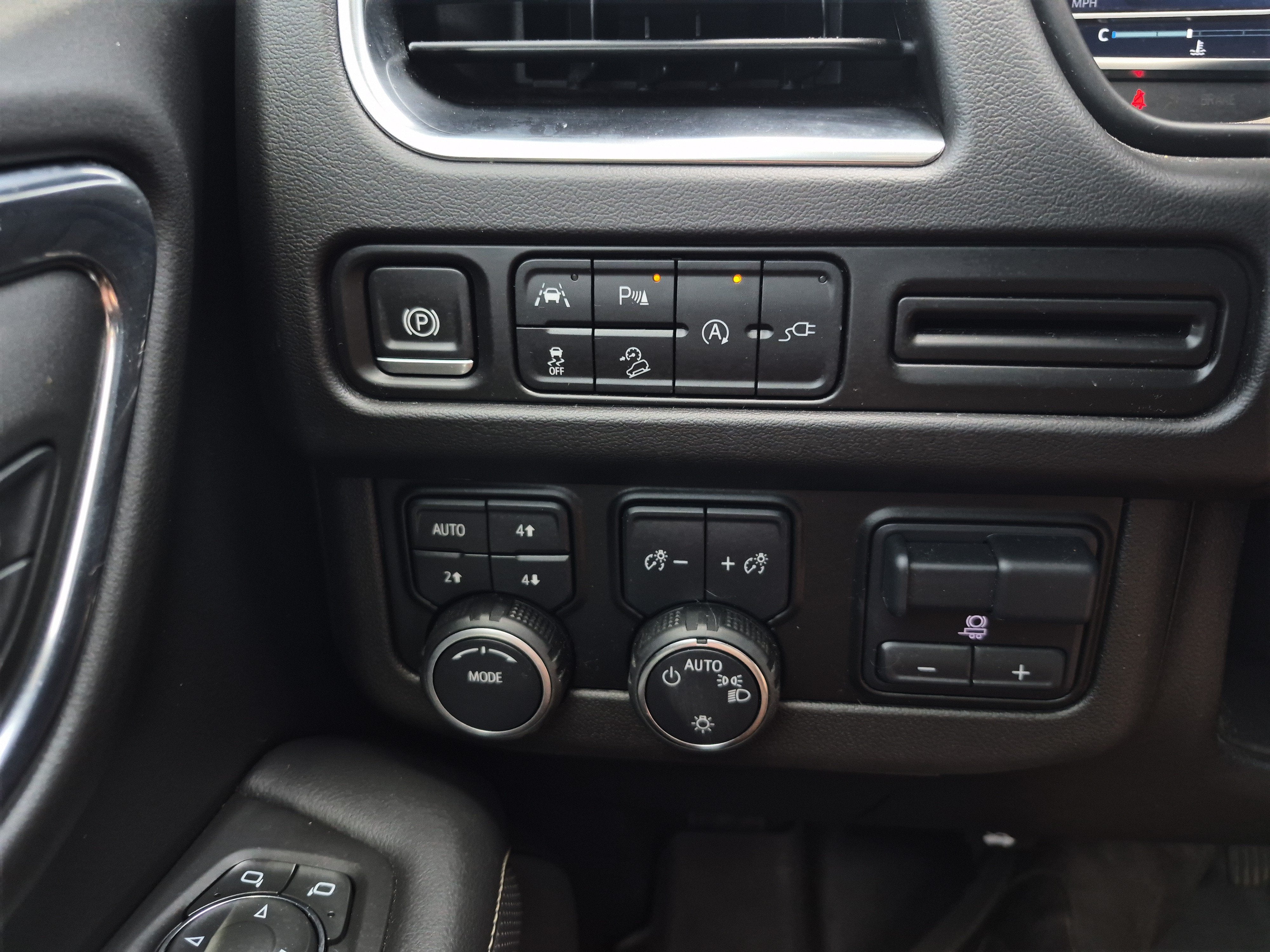 2022 Chevrolet Suburban Premier