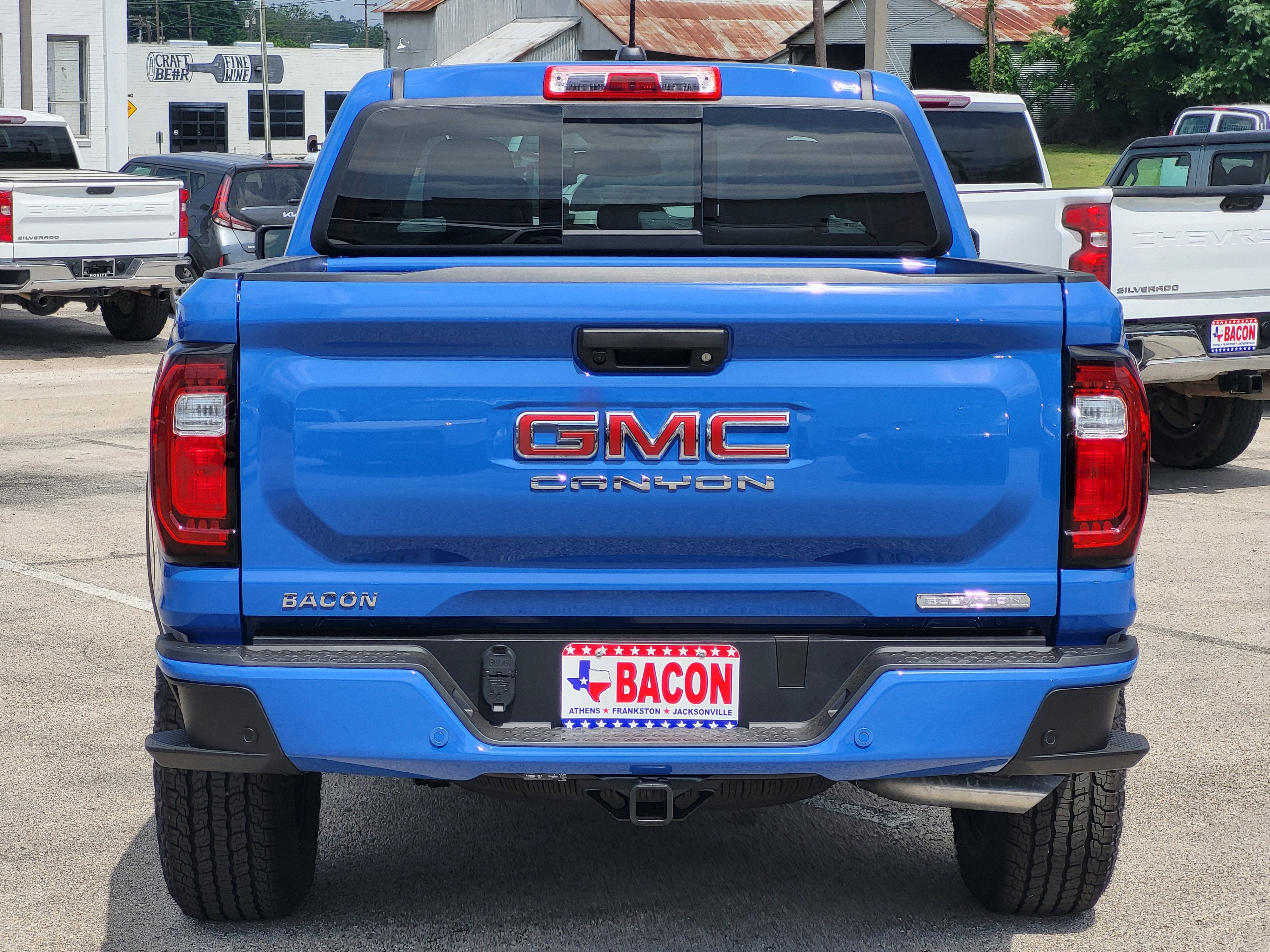 2025 GMC Canyon Elevation