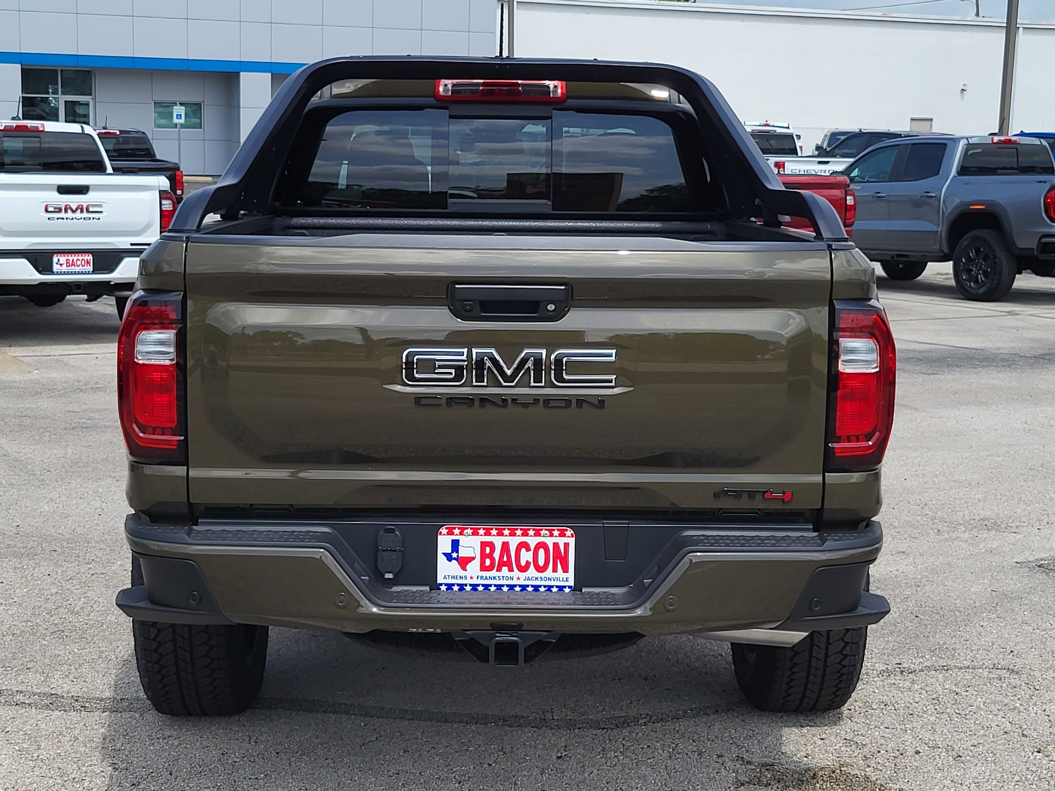 2025 GMC Canyon AT4