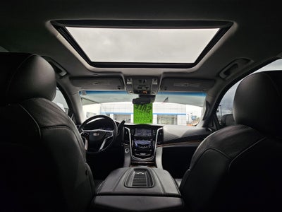 2020 Cadillac Escalade Luxury