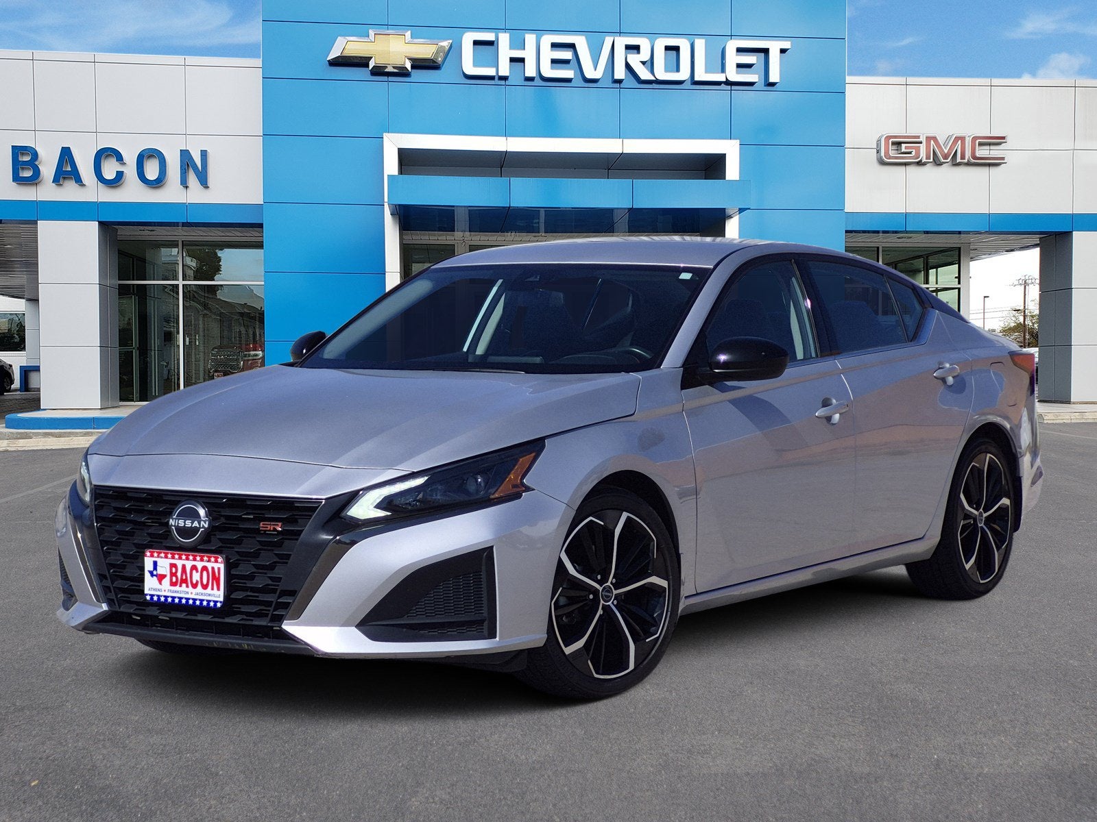 2023 Nissan Altima SR