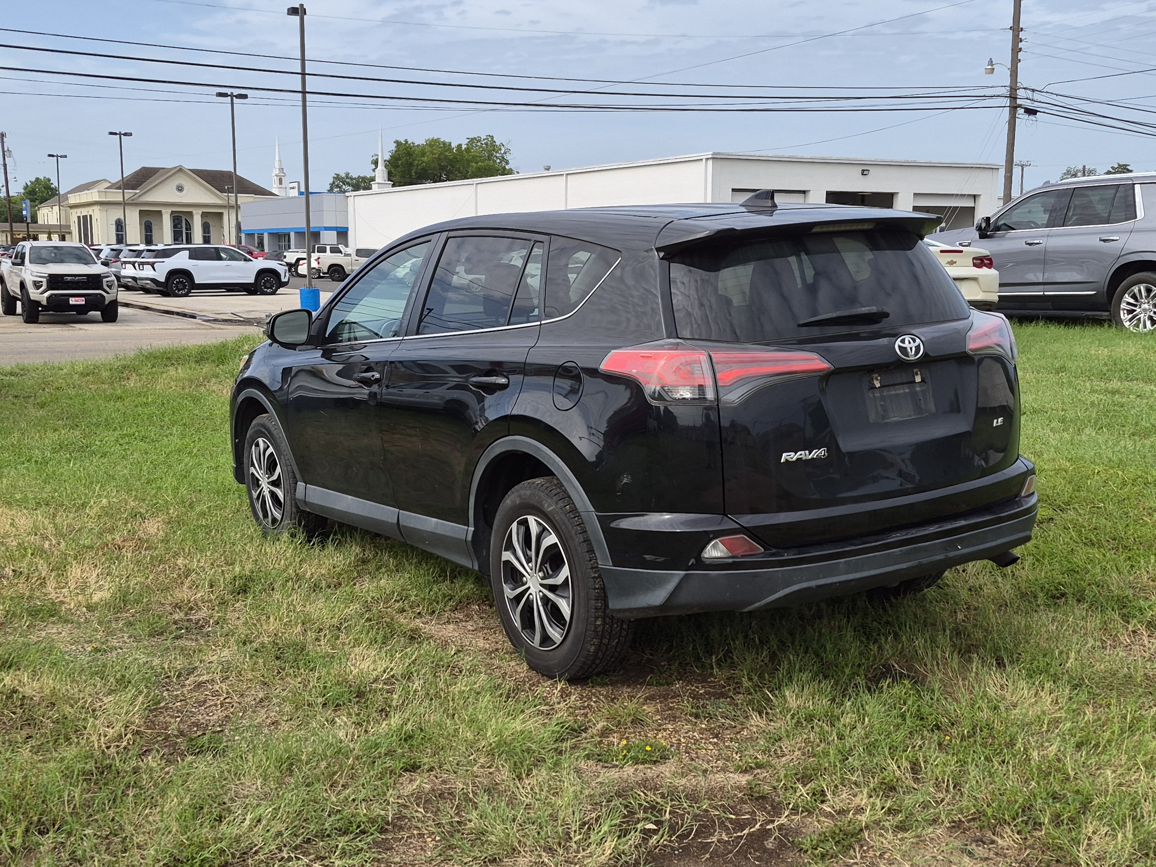 2018 Toyota RAV4 LE
