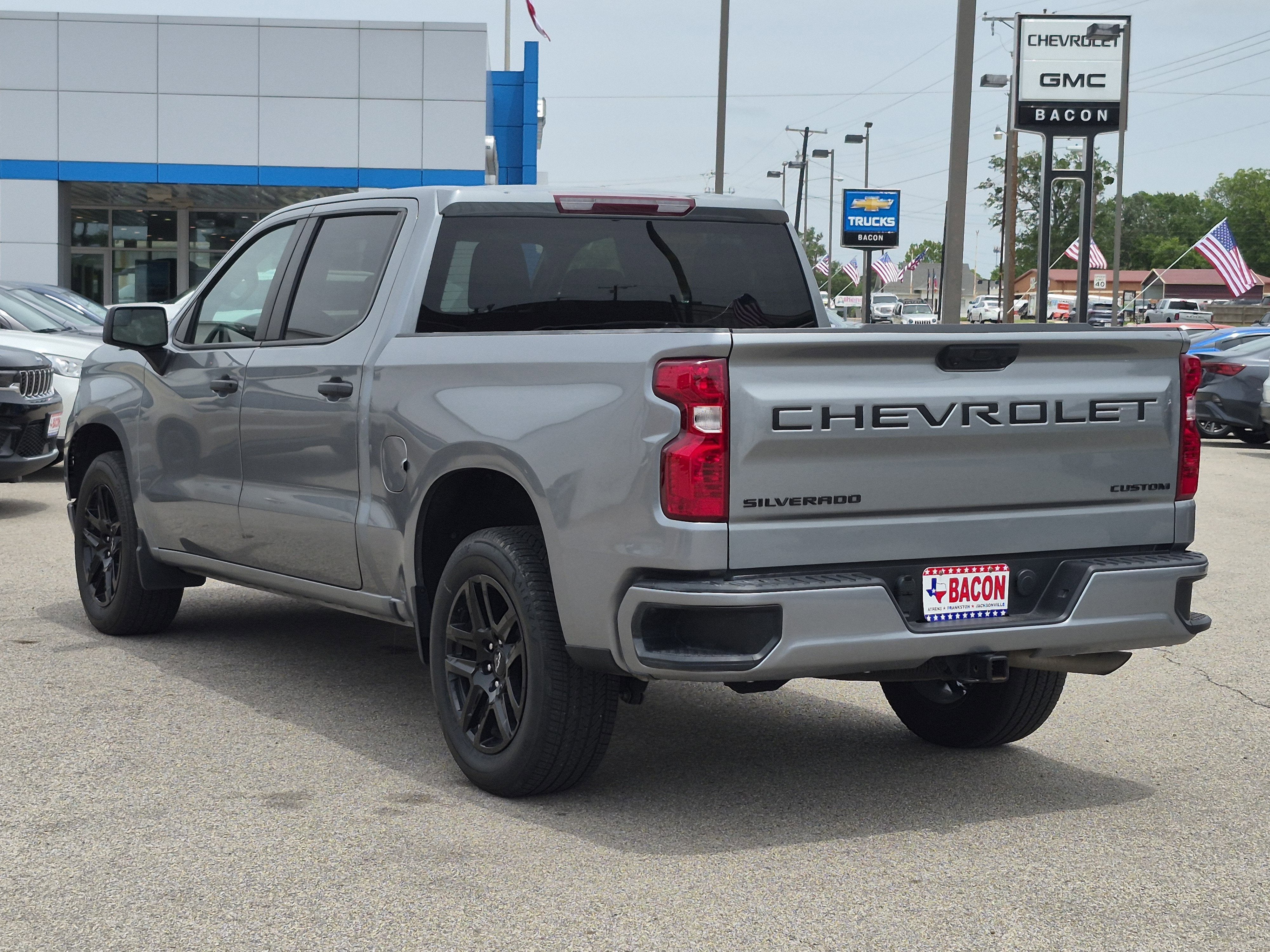 2024 Chevrolet Silverado 1500 Custom