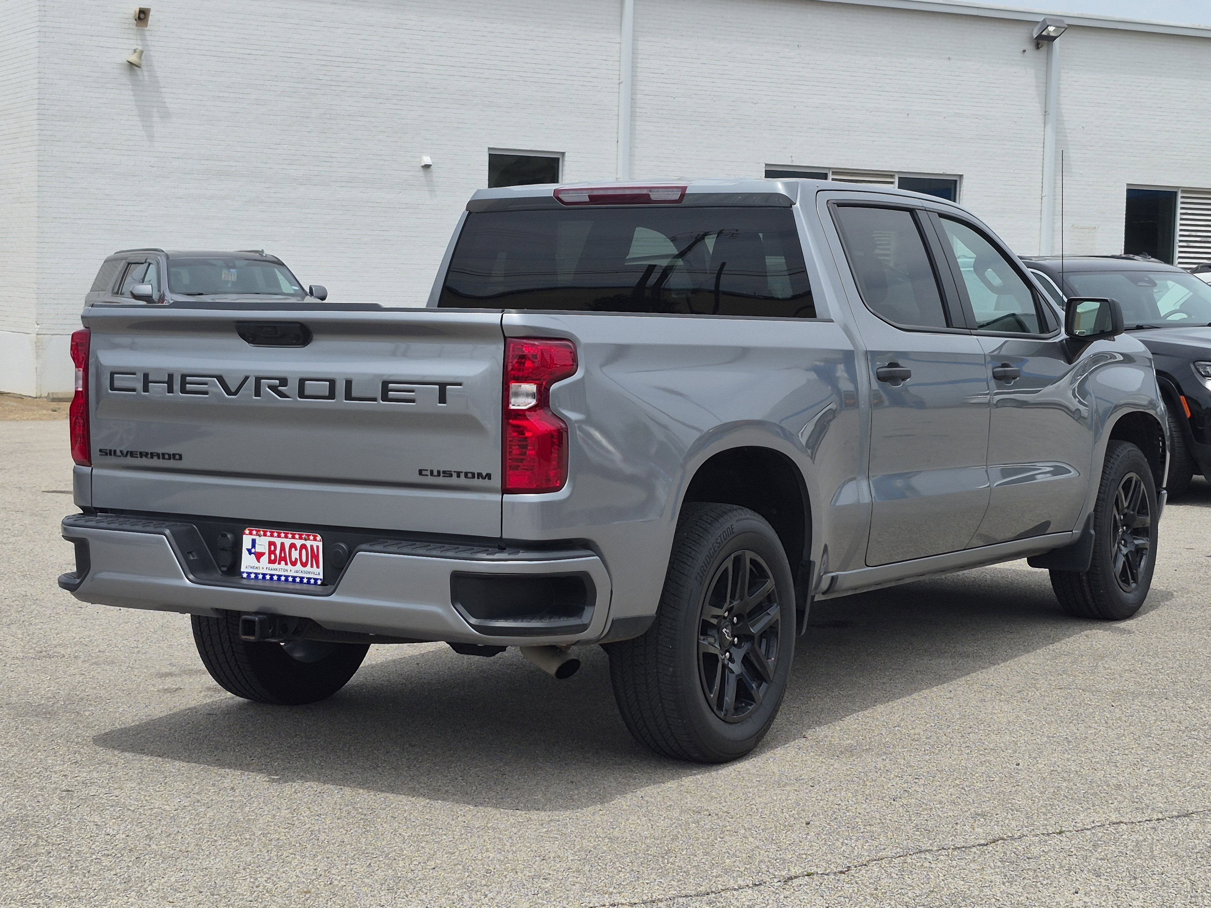 2024 Chevrolet Silverado 1500 Custom