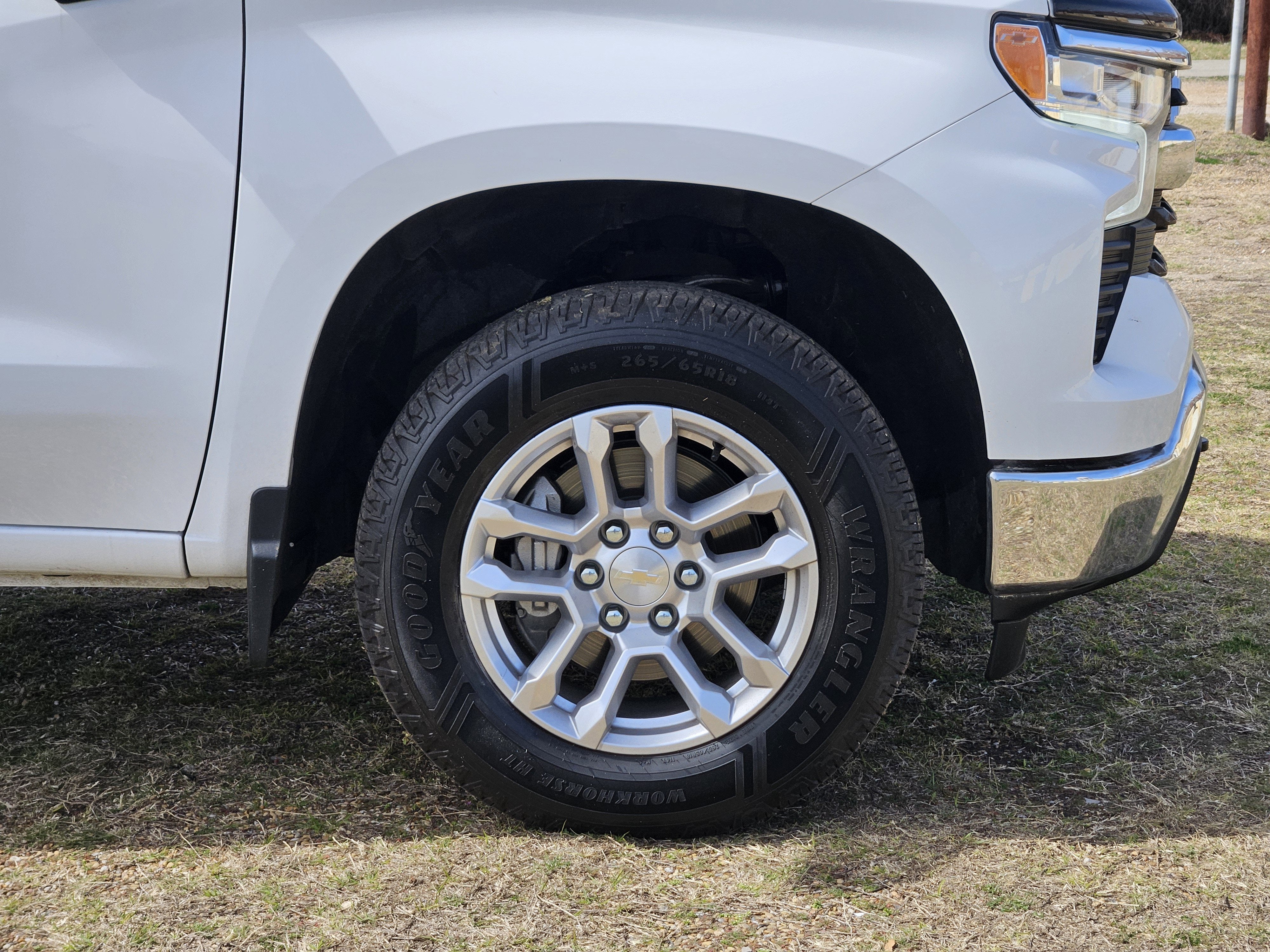 2023 Chevrolet Silverado 1500 LT (2FL)