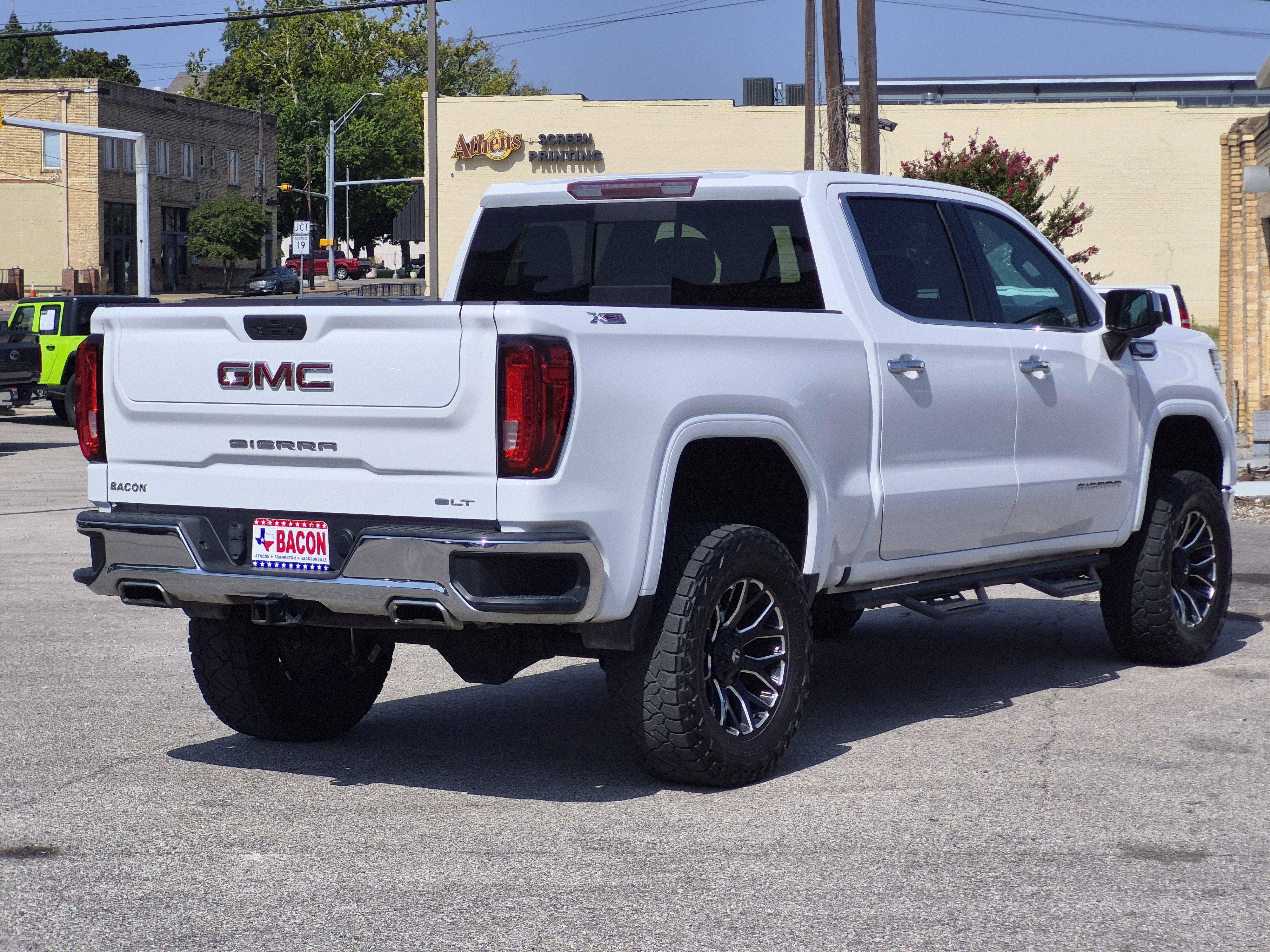 2021 GMC Sierra 1500 SLT