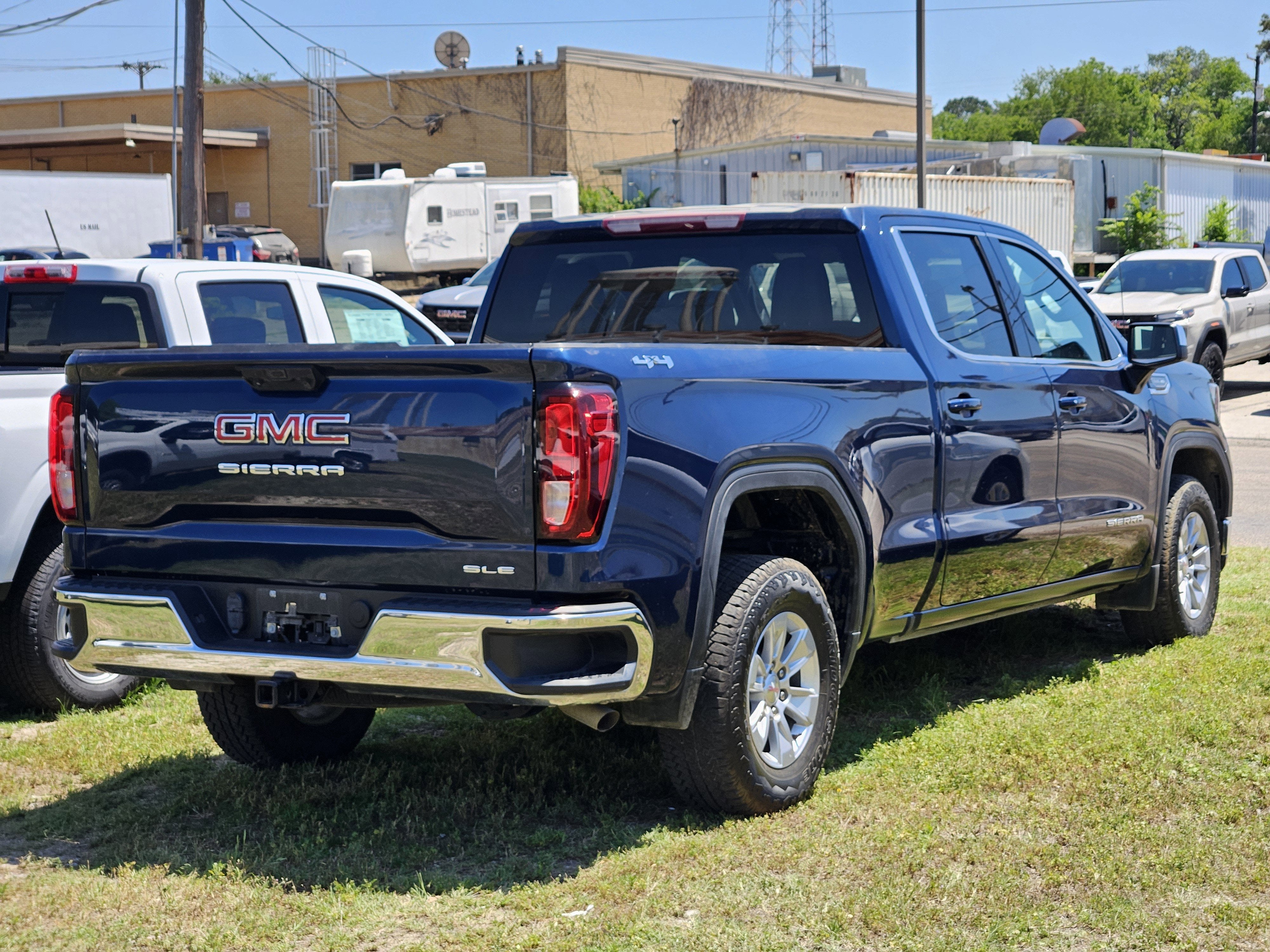 2023 GMC Sierra 1500 SLE