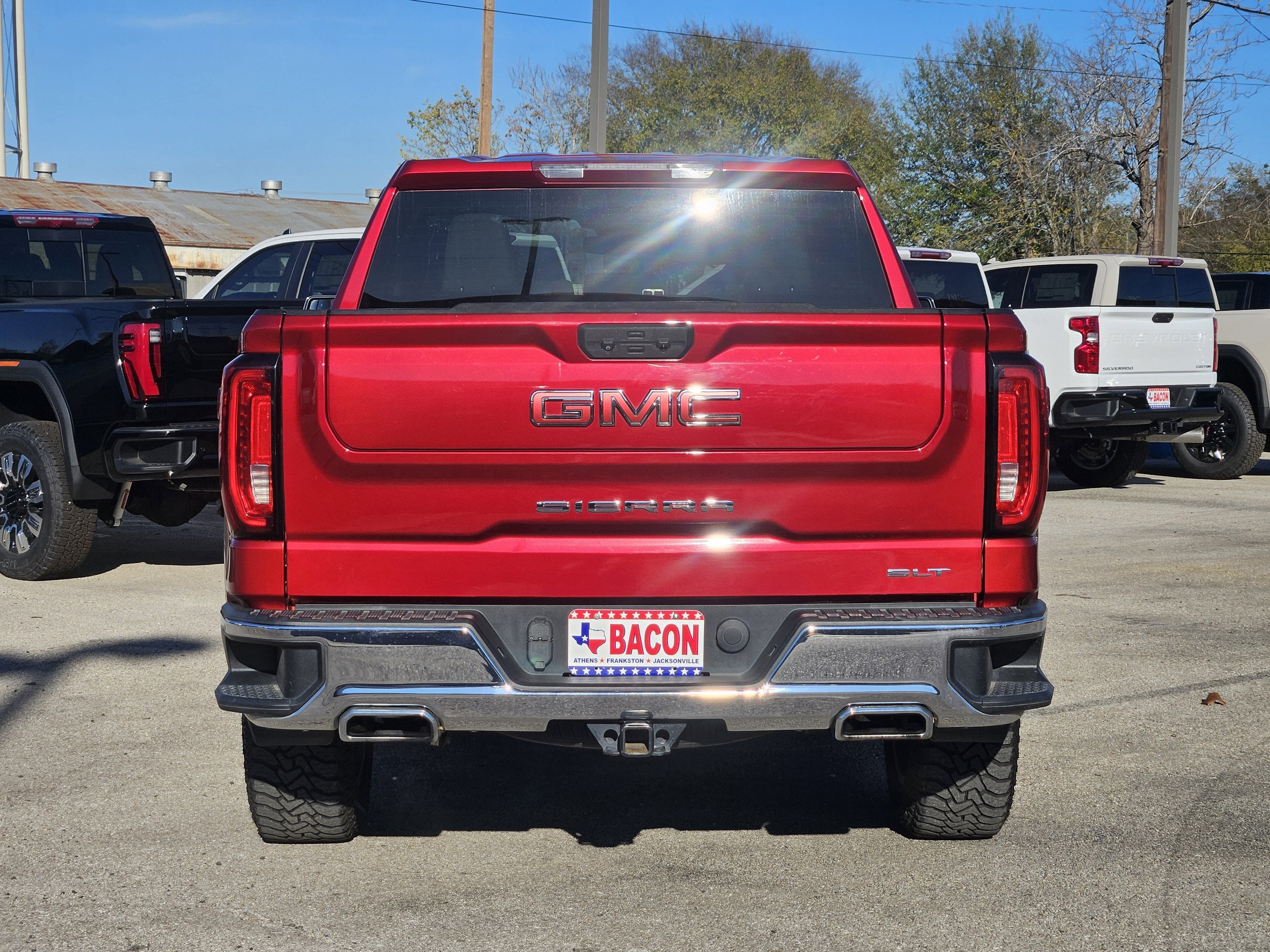 2022 GMC Sierra 1500 SLT