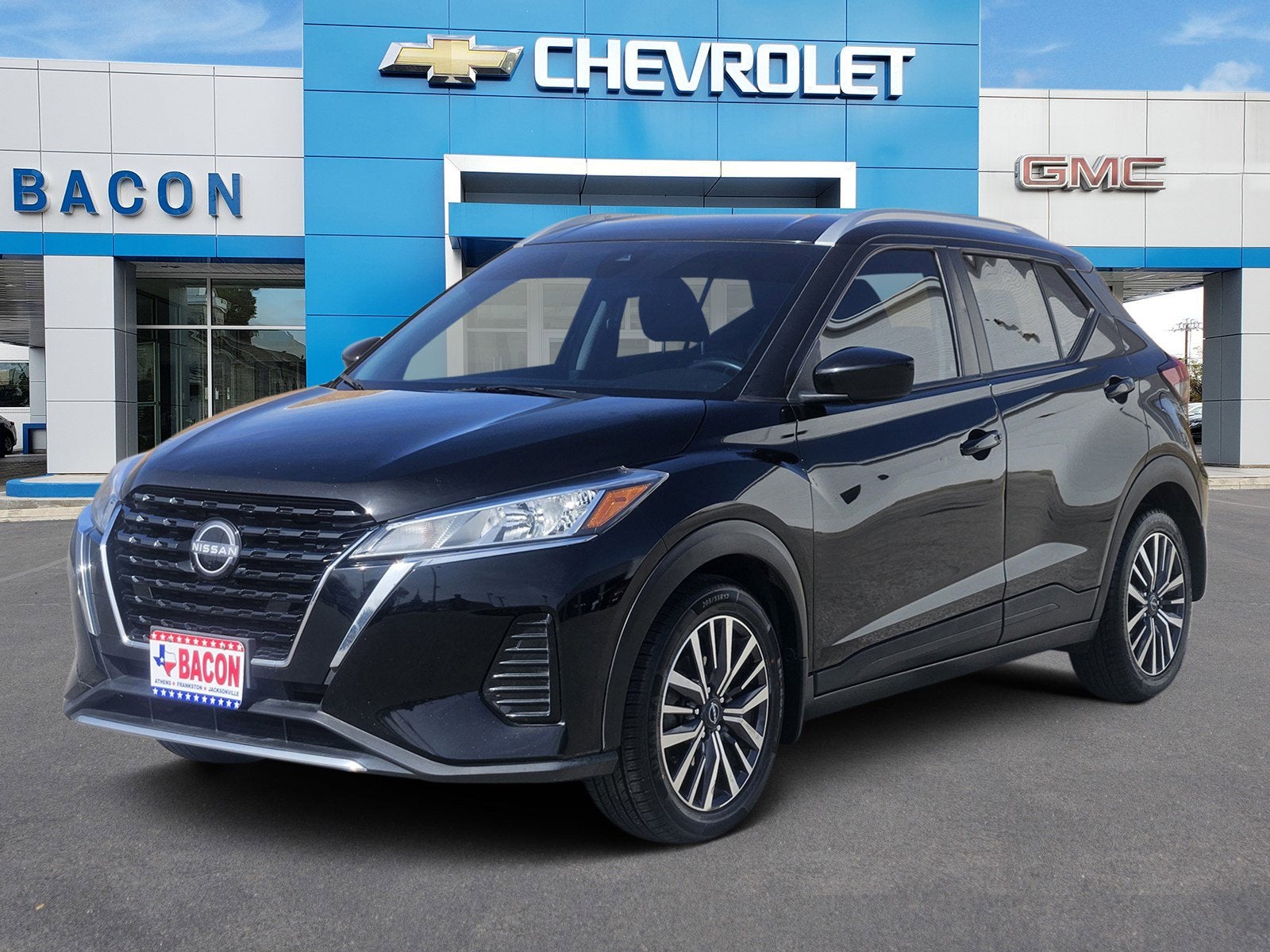 2022 Nissan Kicks SV