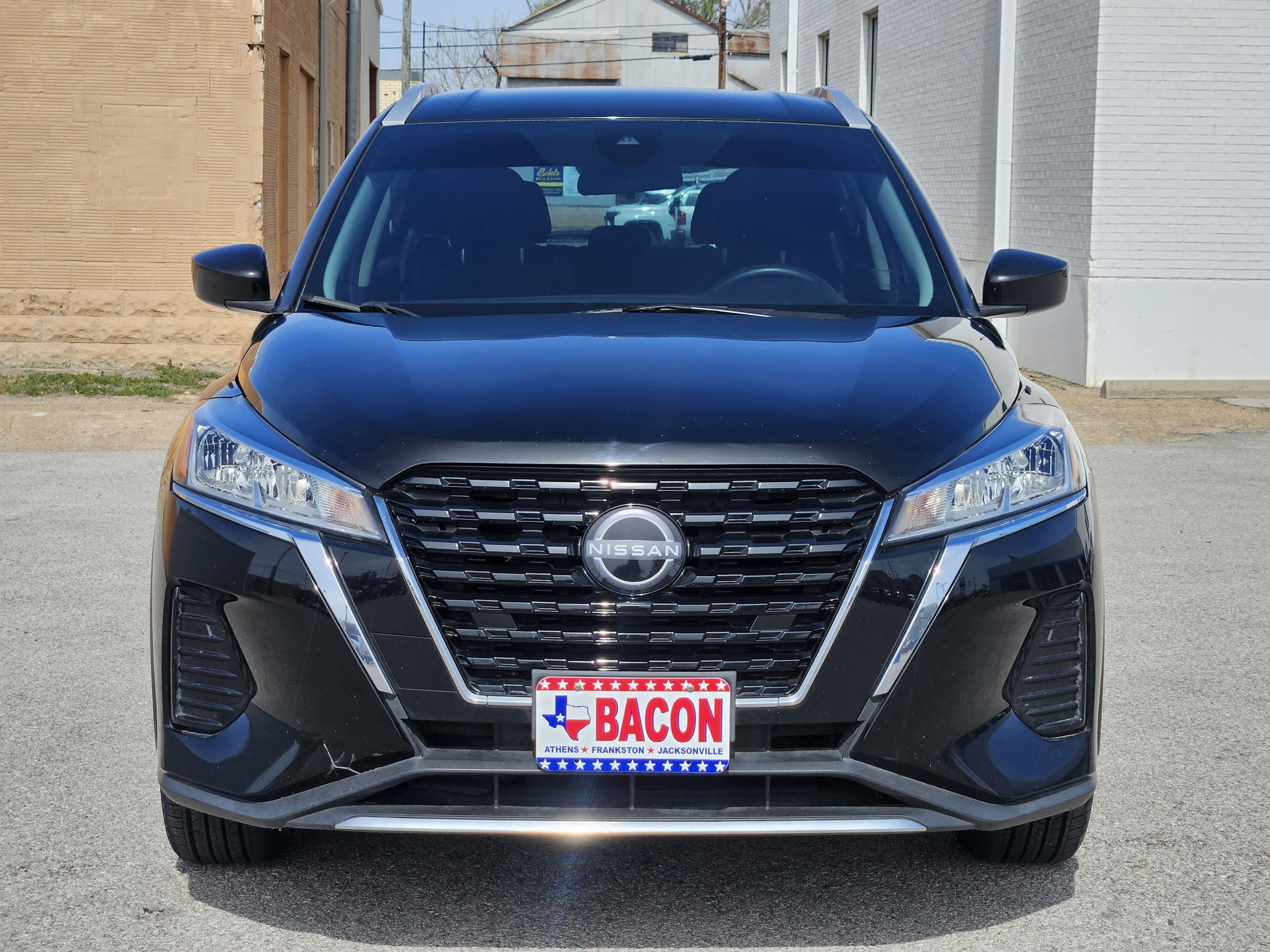 2022 Nissan Kicks SV