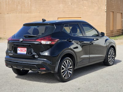 2022 Nissan Kicks SV