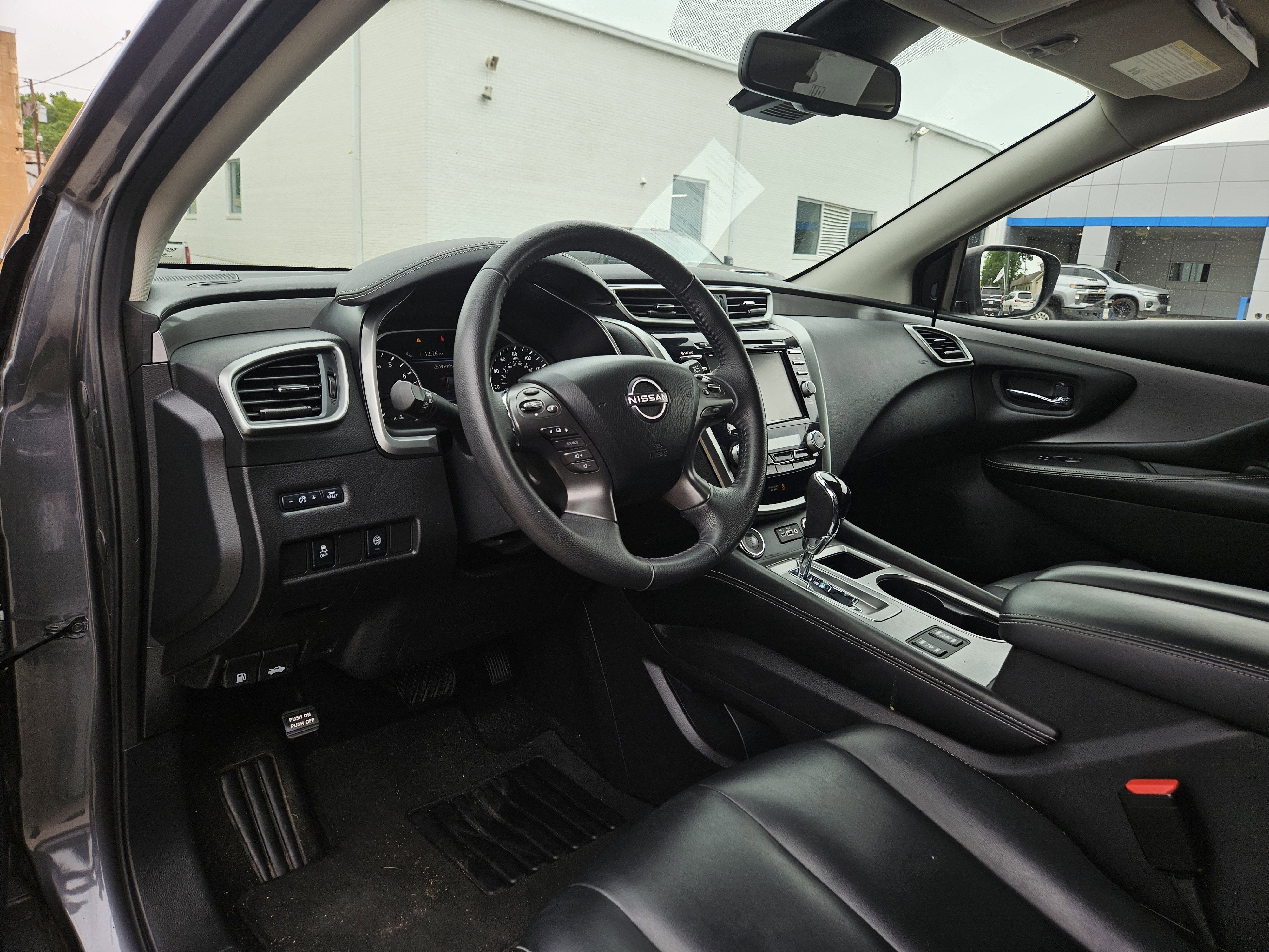 2023 Nissan Murano SV