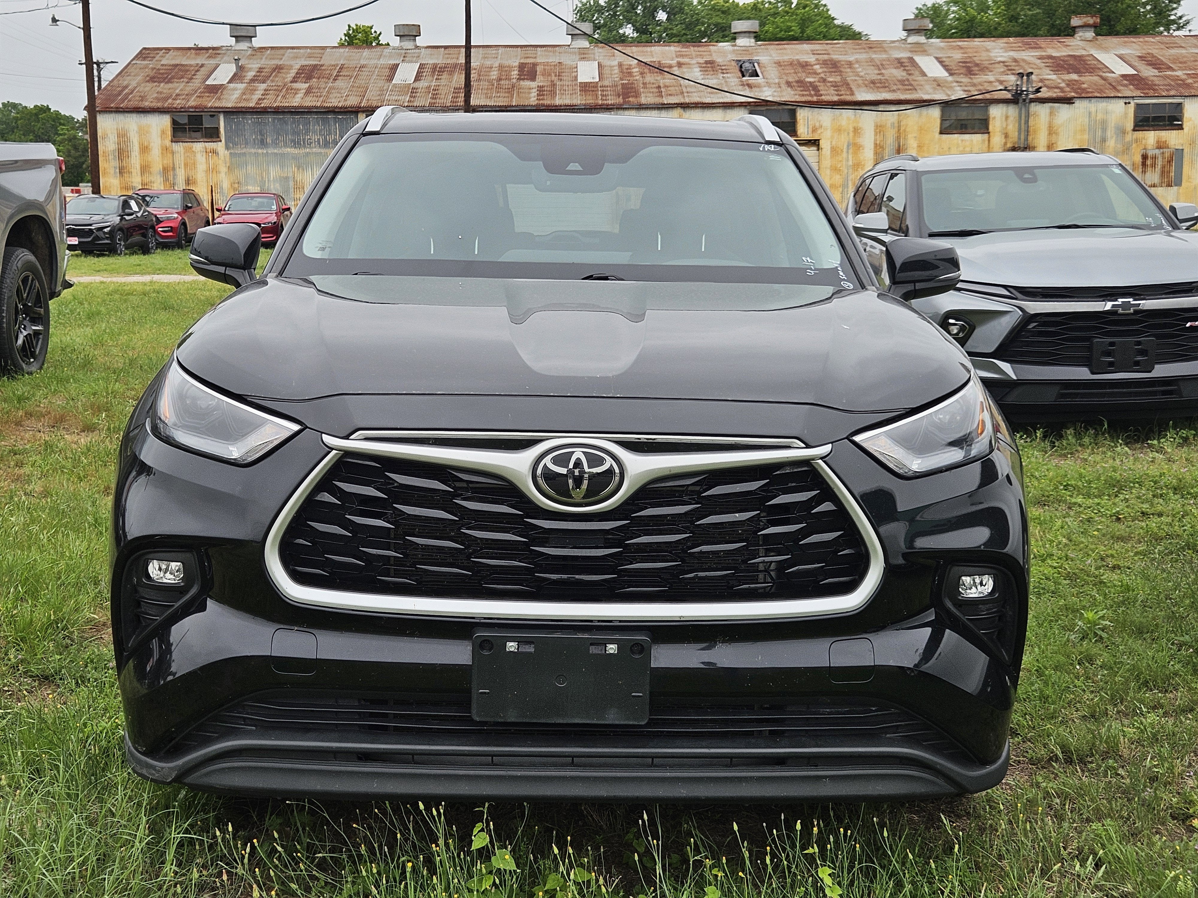 2023 Toyota Highlander L