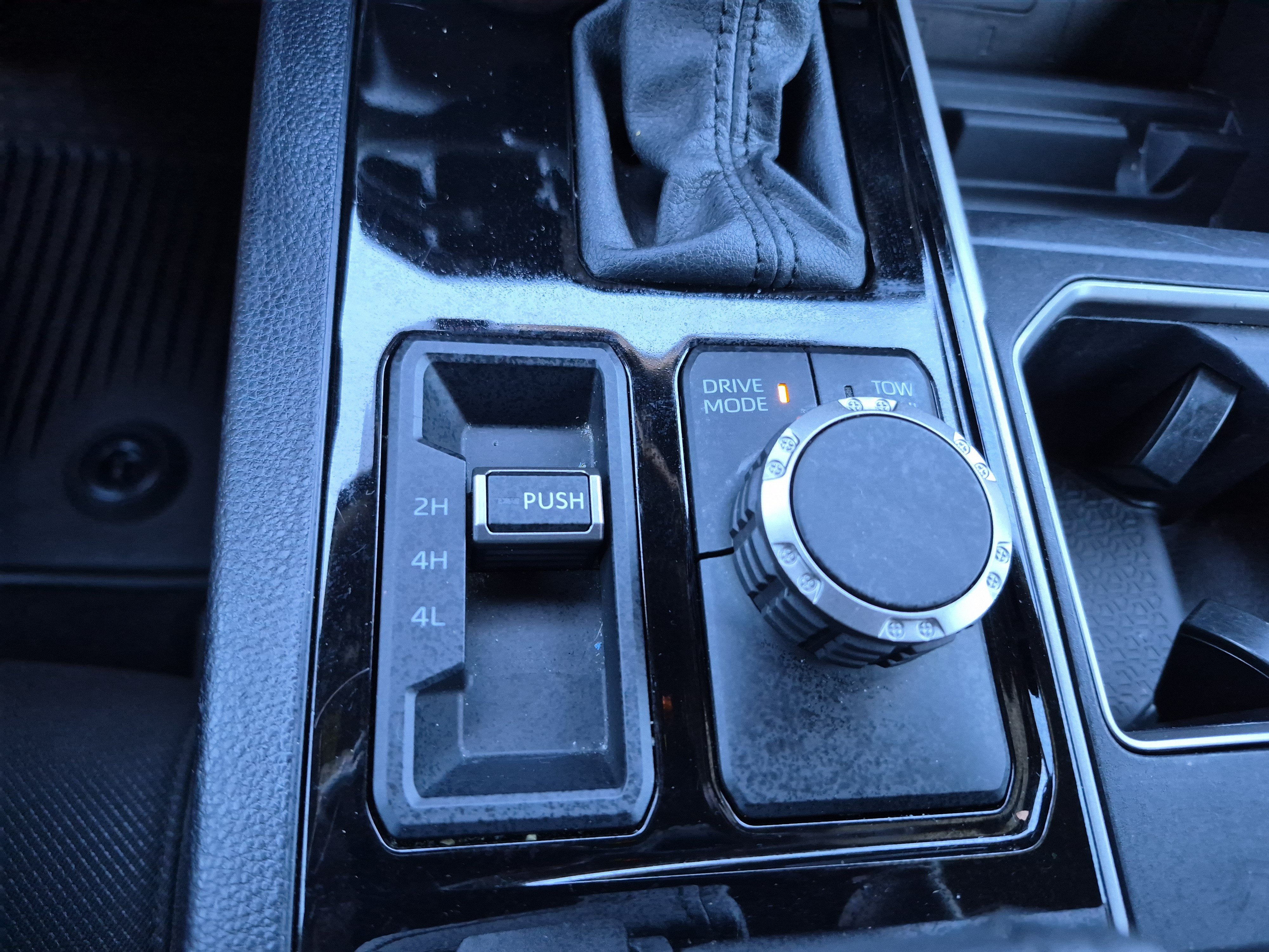 2025 Toyota Tundra 4WD SR