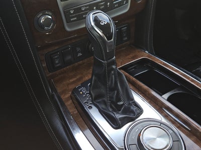 2019 INFINITI QX80 LUXE