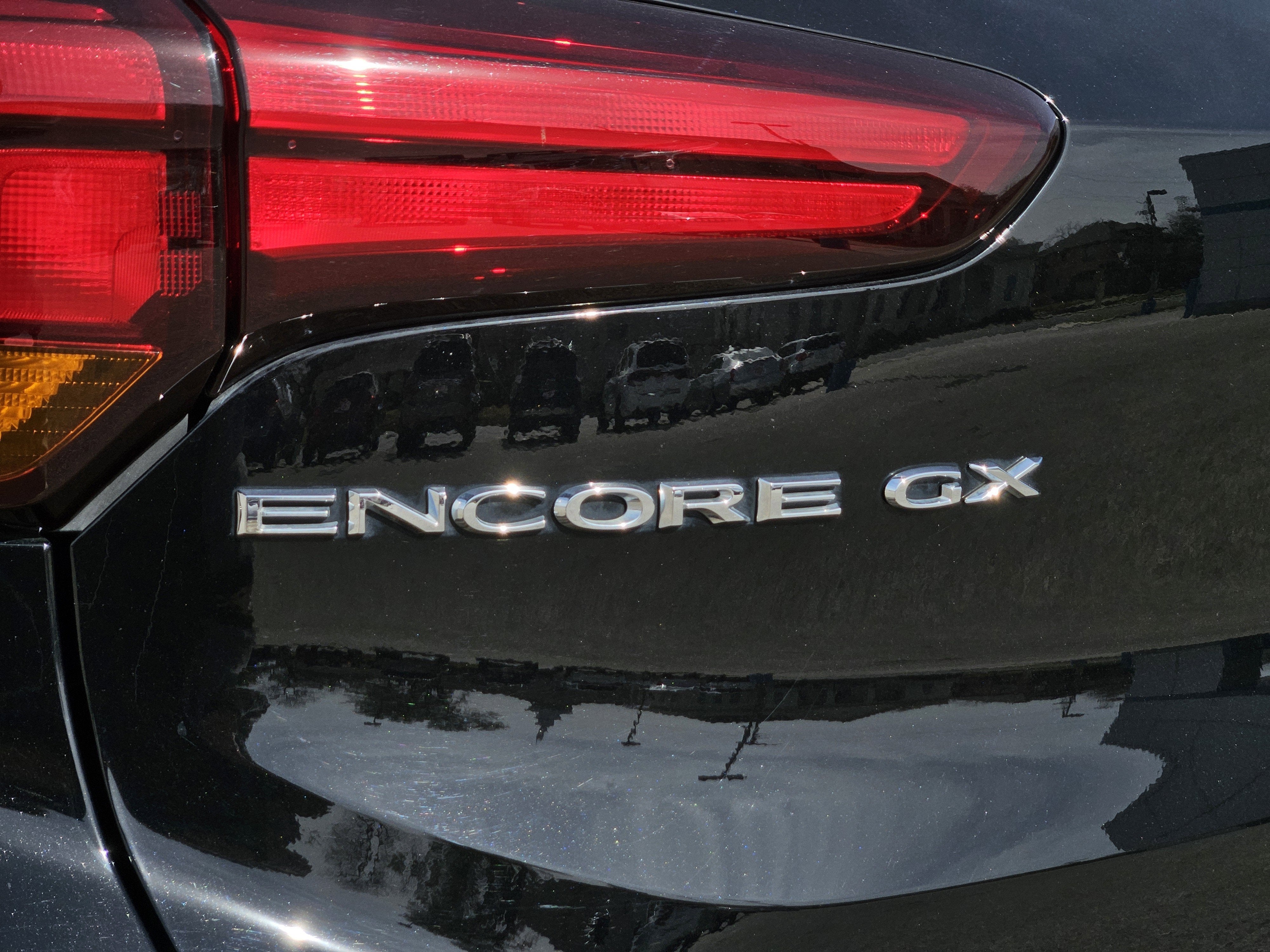 2022 Buick Encore GX Select