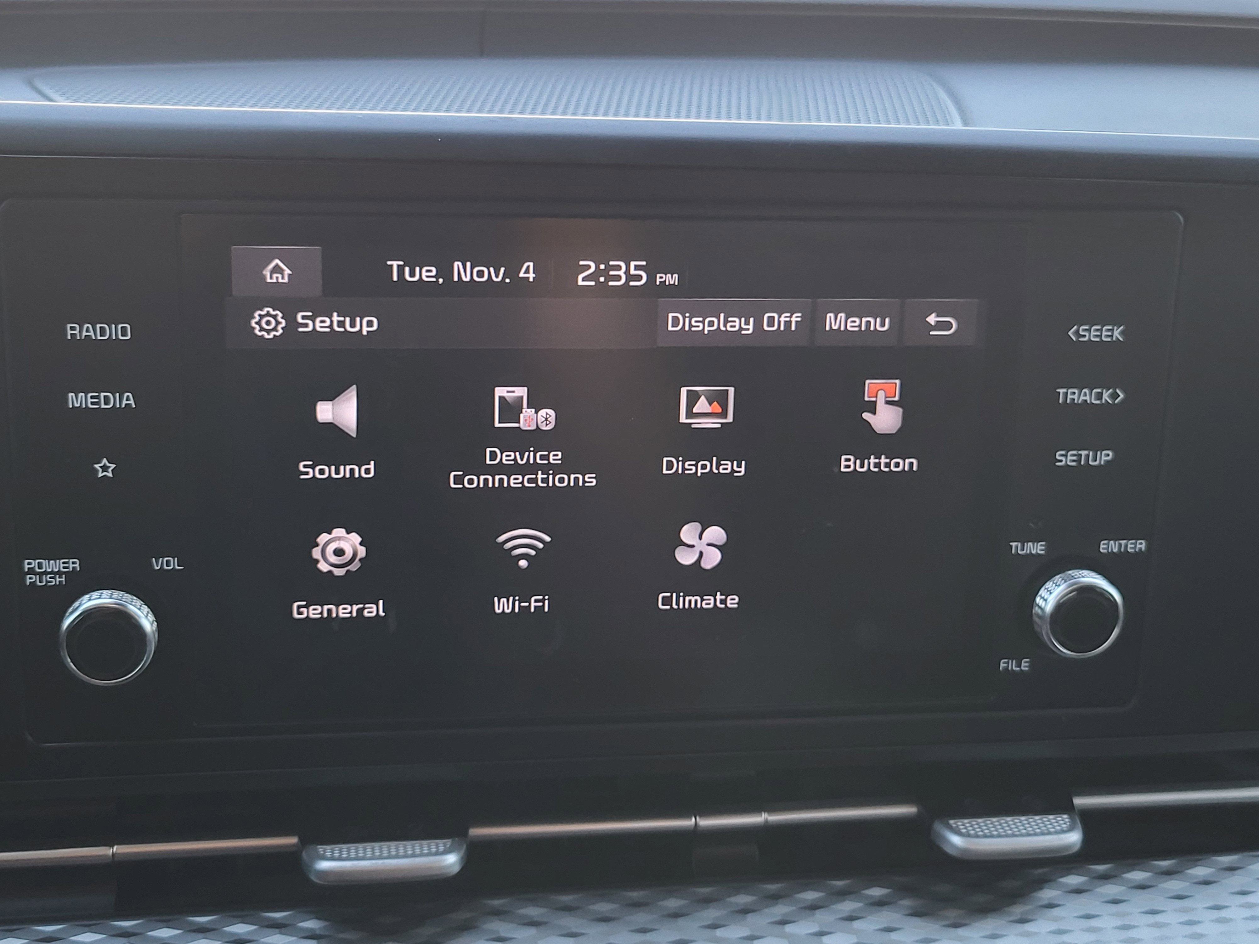 2022 Kia Carnival LX